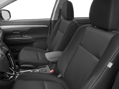 2016 Mitsubishi OUTLANDER SE SE