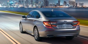 Silver 2019 Honda Accord on the highway | Honda Dealer | San Antonio TX