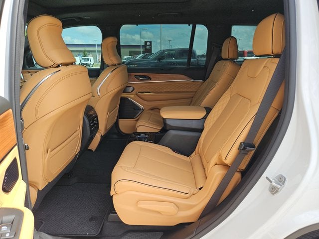 2026 Jeep Grand Cherokee L Summit