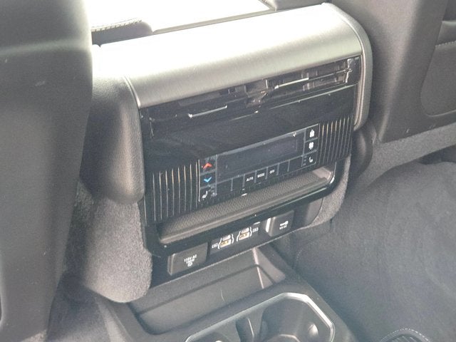 2025 Jeep Wagoneer Series II Carbide