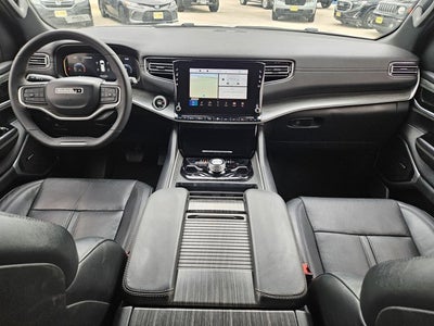 2023 Jeep Wagoneer Series III