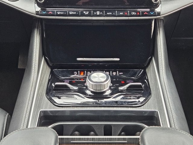 2023 Jeep Wagoneer Series III