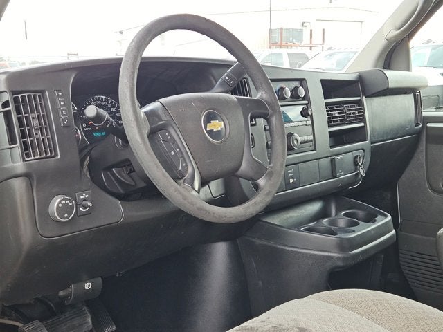 2015 Chevrolet Express Commercial Cutaway 3500 Van 159"