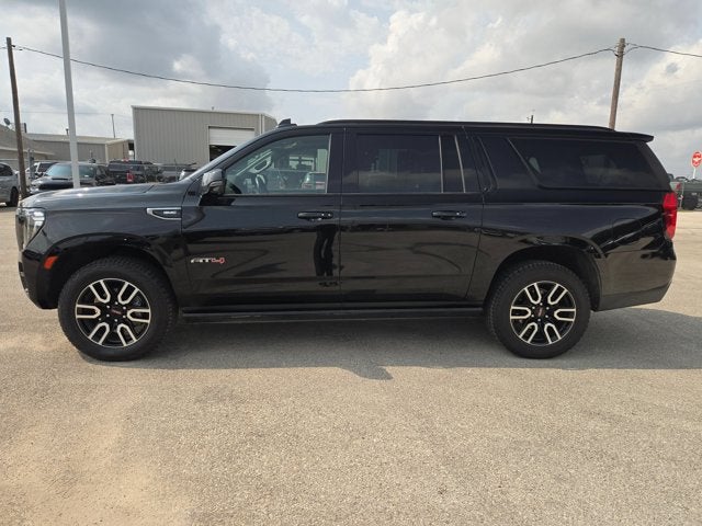 2021 GMC Yukon XL AT4