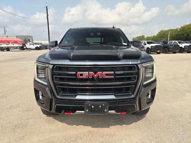 2021 GMC Yukon XL AT4