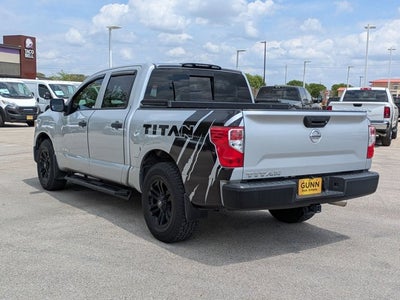 2017 Nissan Titan S