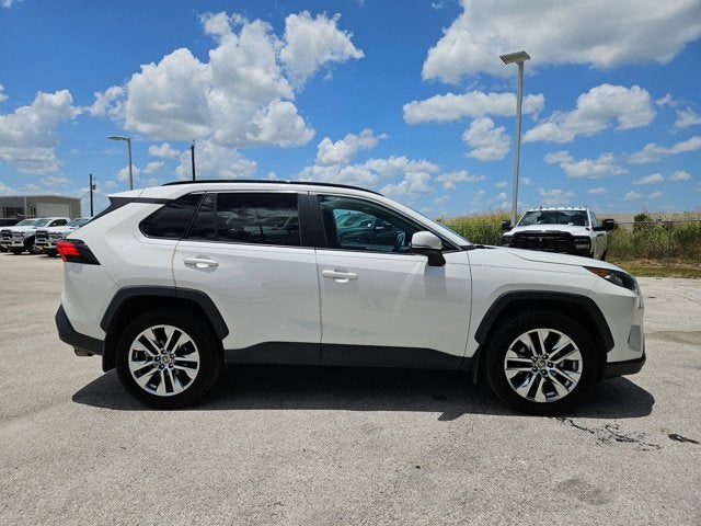 2021 Toyota RAV4 XLE Premium