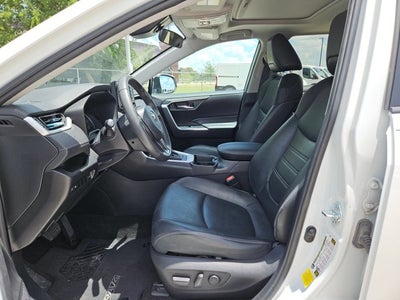 2021 Toyota RAV4 XLE Premium