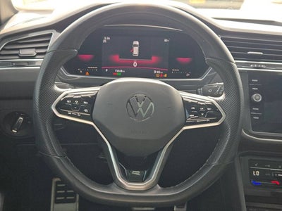 2022 Volkswagen Tiguan SE R-Line Black