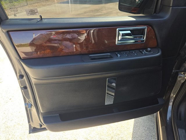 2016 Lincoln Navigator Select