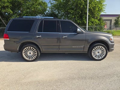 2016 Lincoln Navigator Select