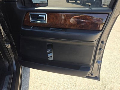 2016 Lincoln Navigator Select