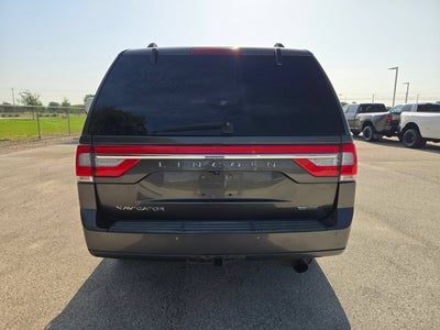 2016 Lincoln Navigator Select
