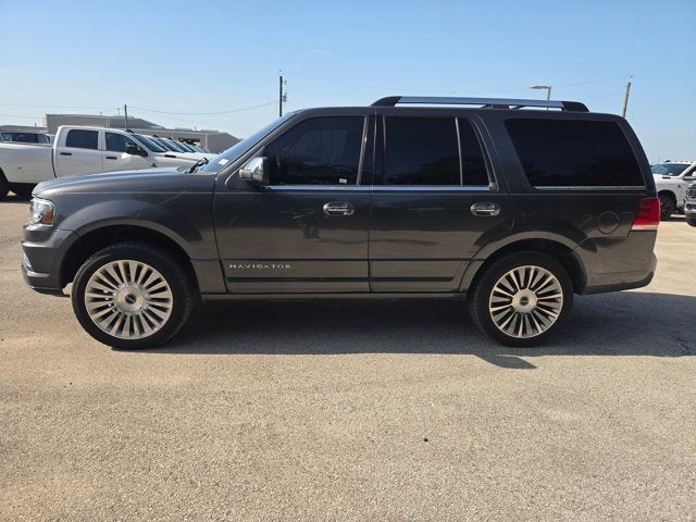 2016 Lincoln Navigator Select