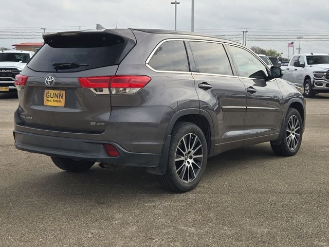 2018 Toyota Highlander SE