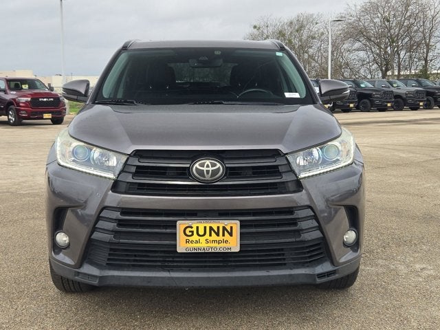 2018 Toyota Highlander SE