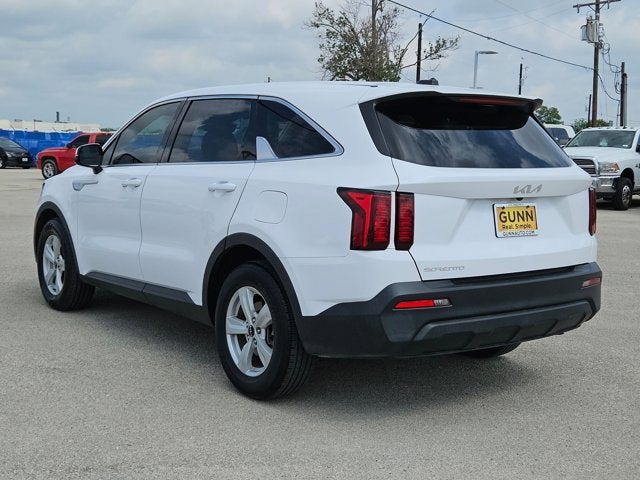 2023 Kia Sorento LX