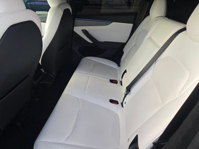 2026 Tesla Model Y RWD