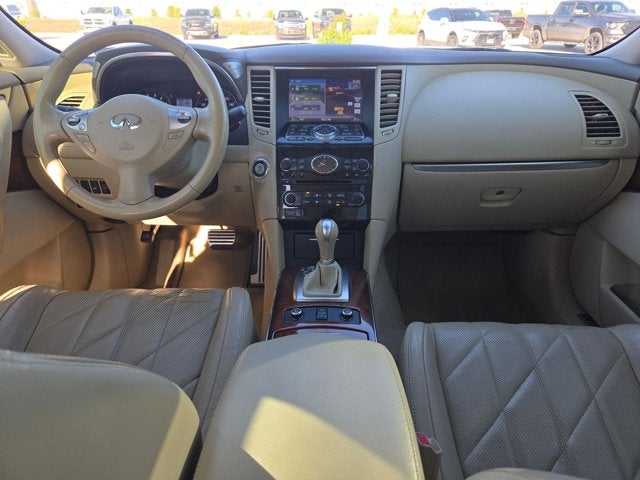 2014 INFINITI QX70 RWD 4dr