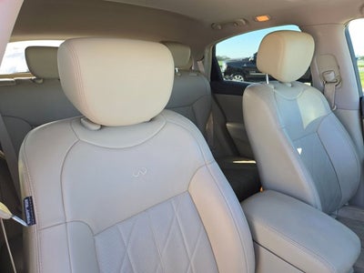 2014 INFINITI QX70 RWD 4dr