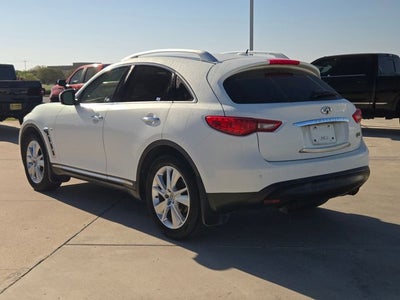2014 INFINITI QX70 RWD 4dr
