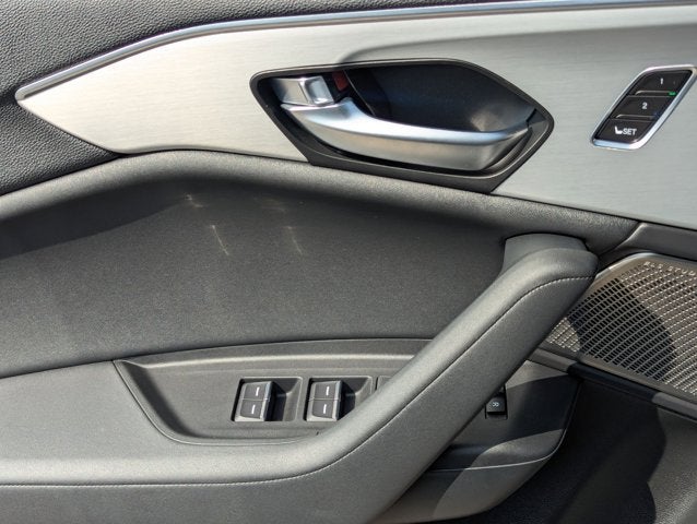 2025 Acura TLX w/Technology Package