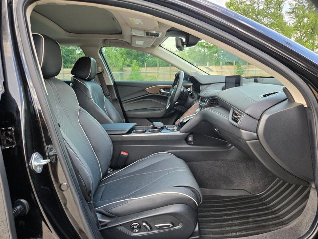 2022 Acura TLX w/Advance Package