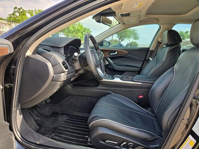 2022 Acura TLX w/Advance Package
