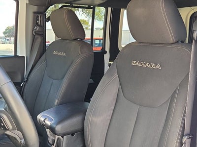 2017 Jeep Wrangler Unlimited Sahara 4x4