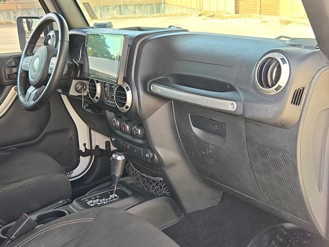 2017 Jeep Wrangler Unlimited Sahara 4x4