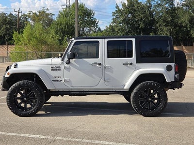 2017 Jeep Wrangler Unlimited Sahara 4x4