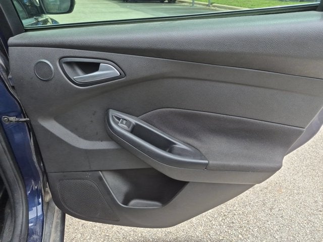 2016 Ford Focus 5dr HB Titanium