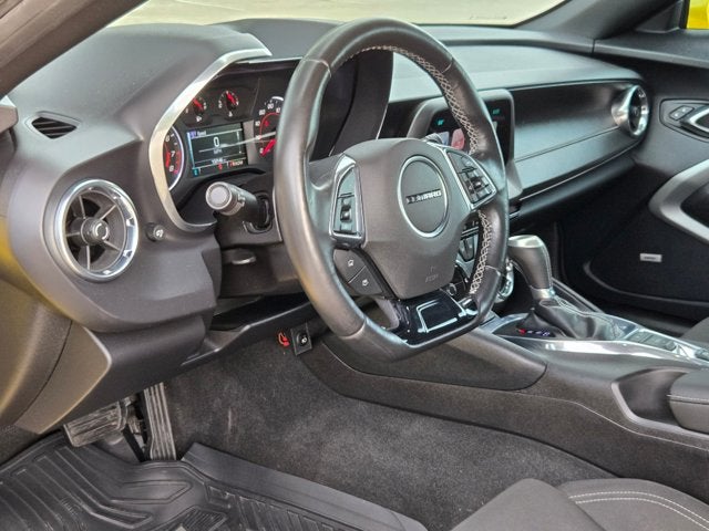 2016 Chevrolet Camaro 2dr Cpe 1LT