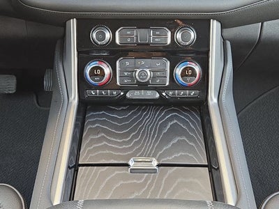 2024 GMC Yukon 4WD 4dr Denali