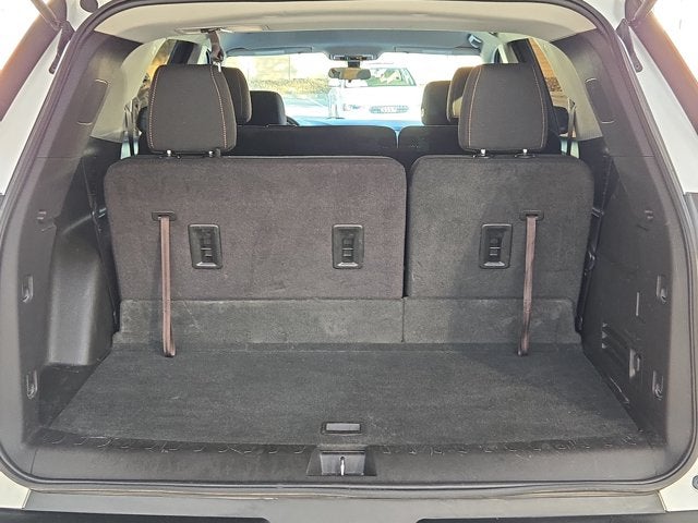 2019 Chevrolet Traverse FWD 4dr LS with 1LS