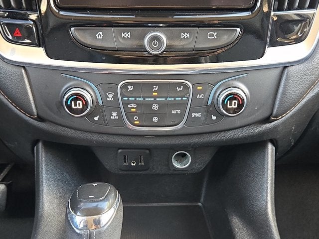 2020 Chevrolet Traverse FWD 4dr LT Leather