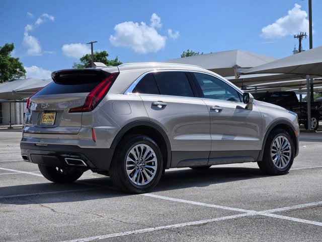 2024 Cadillac XT4 FWD 4dr Premium Luxury