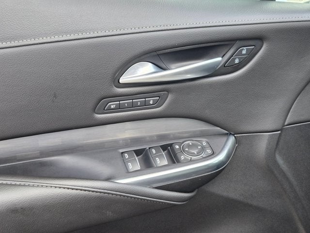 2025 Cadillac XT4 FWD 4dr Premium Luxury
