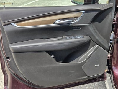 2017 Cadillac XT5 AWD 4dr Platinum