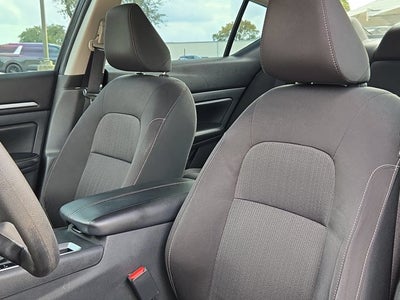 2022 Nissan Altima 2.5 SV Sedan