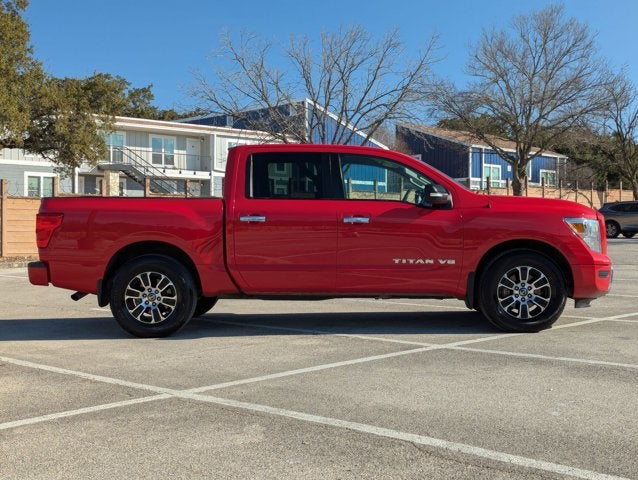 2020 Nissan Titan SV