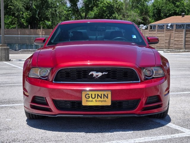 2014 Ford Mustang V6