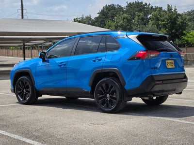 2021 Toyota RAV4 XLE Premium FWD