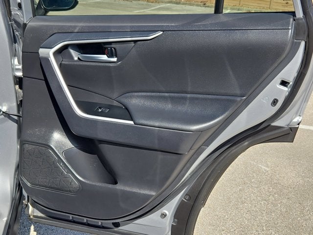 2025 Toyota RAV4 XLE AWD