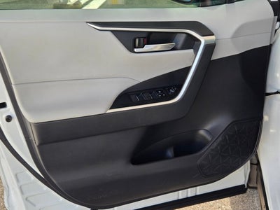 2023 Toyota RAV4 XLE FWD