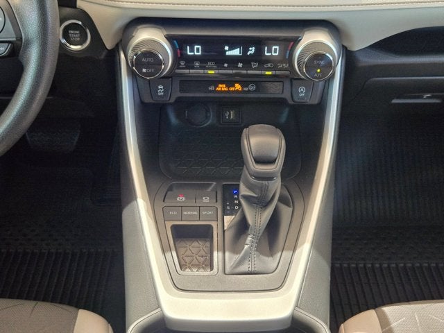 2023 Toyota RAV4 XLE FWD