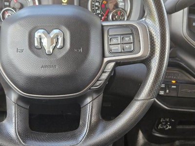 2019 RAM 3500 Tradesman 4x4 Crew Cab 8' Box