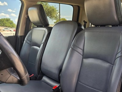 2019 RAM 3500 Tradesman 4x4 Crew Cab 8' Box