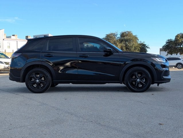 2025 Honda HR-V LX