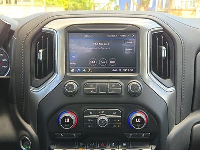2021 Chevrolet Silverado 1500 2WD Crew Cab 147" RST